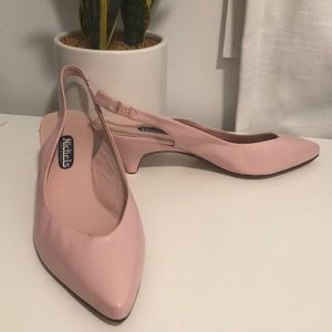 Pink slingback kitten heels 🐱